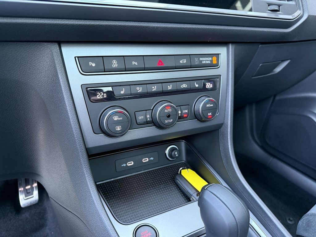CUPRA Ateca 2.0 TSI DSG 4Drive GANCIO PANO Navi LED Cam - 17