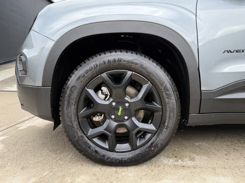 JEEP Avenger 1.2 Turbo MHEV 4xe Upland ACC Camera Winter Allrad - 19