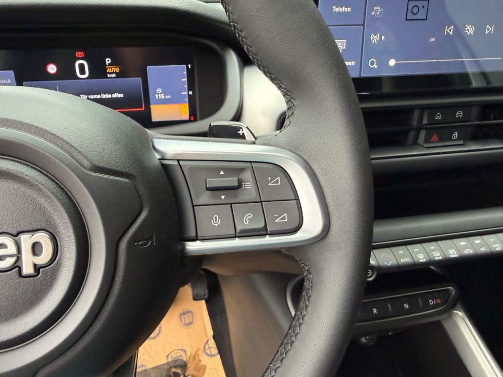 JEEP Avenger 1.2 Turbo MHEV 4xe Upland ACC Camera Winter Allrad - 12