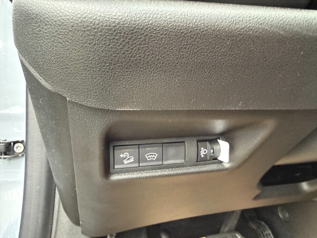 JEEP Avenger 1.2 Turbo MHEV 4xe Upland ACC Camera Winter Allrad - 11