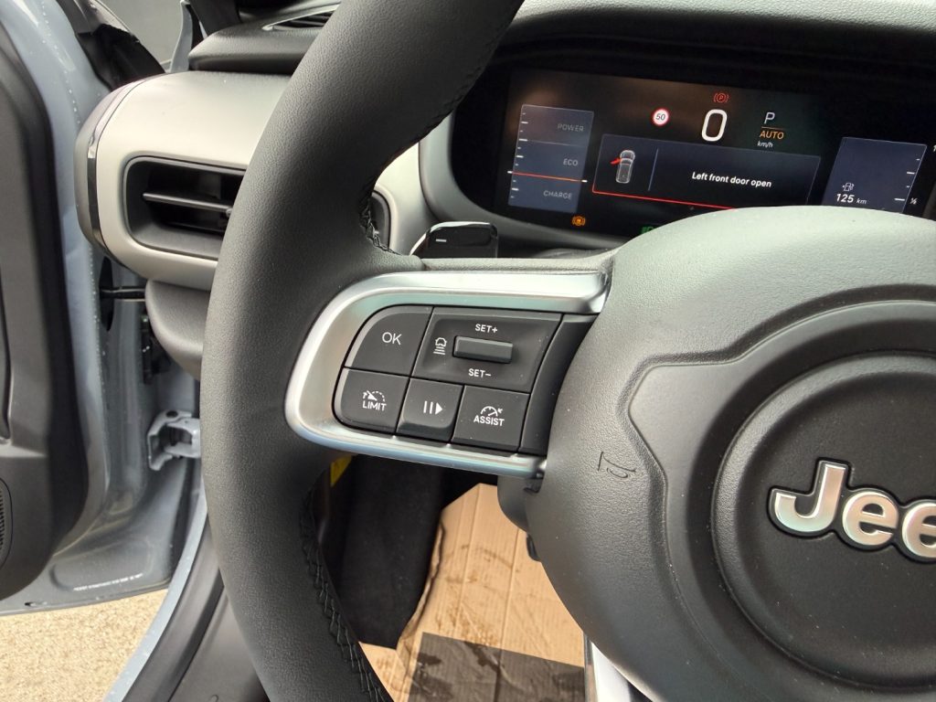 JEEP Avenger 1.2 Turbo MHEV 4xe Upland ACC Camera Winter Allrad - 12