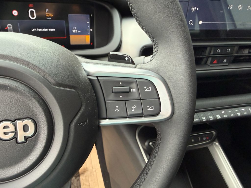 JEEP Avenger 1.2 Turbo MHEV 4xe Upland ACC Camera Winter Allrad - 13