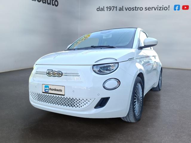 FIAT 500e Bianco pastello