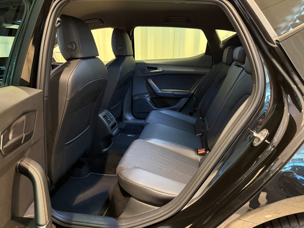 CUPRA Leon 2.0 TDI DSG **EDGE PACK** Keyless Advanced Cam - 5