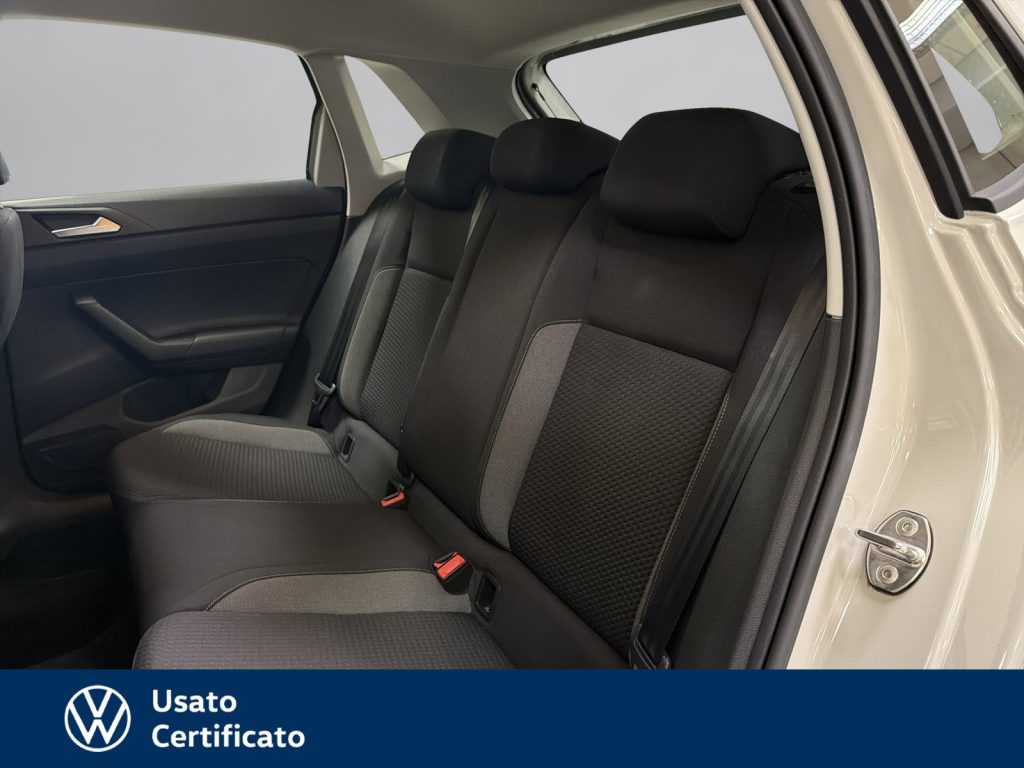 VOLKSWAGEN Polo 1.0 tsi life 95cv - 12
