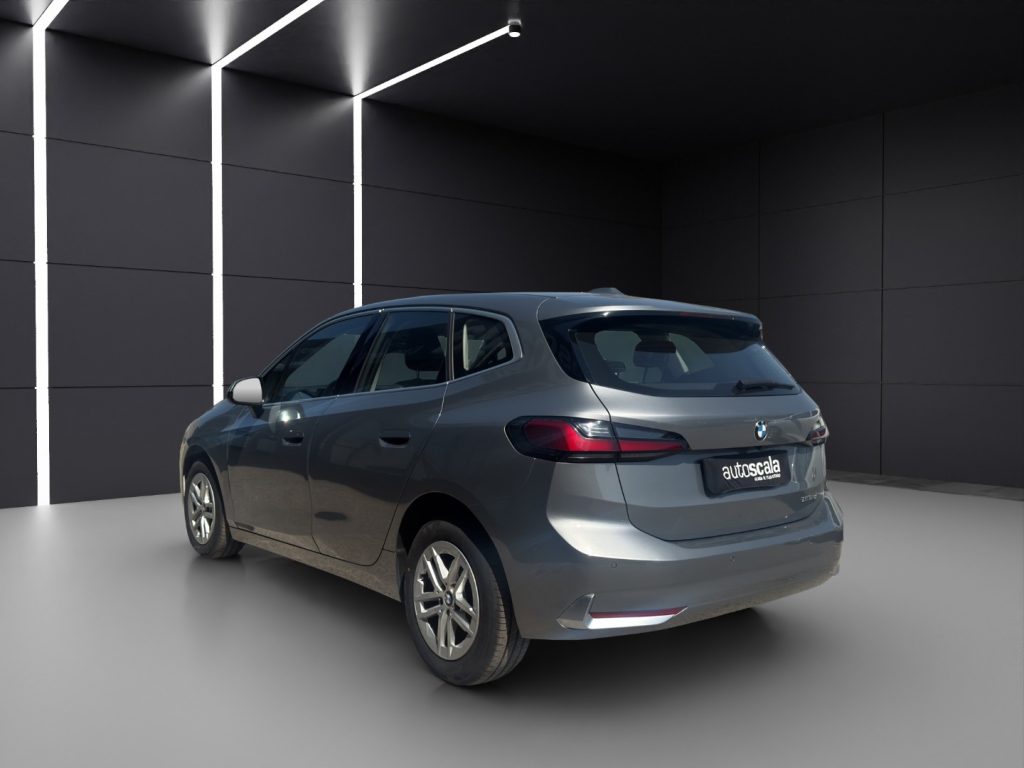BMW 218 d Active Tourer - 3