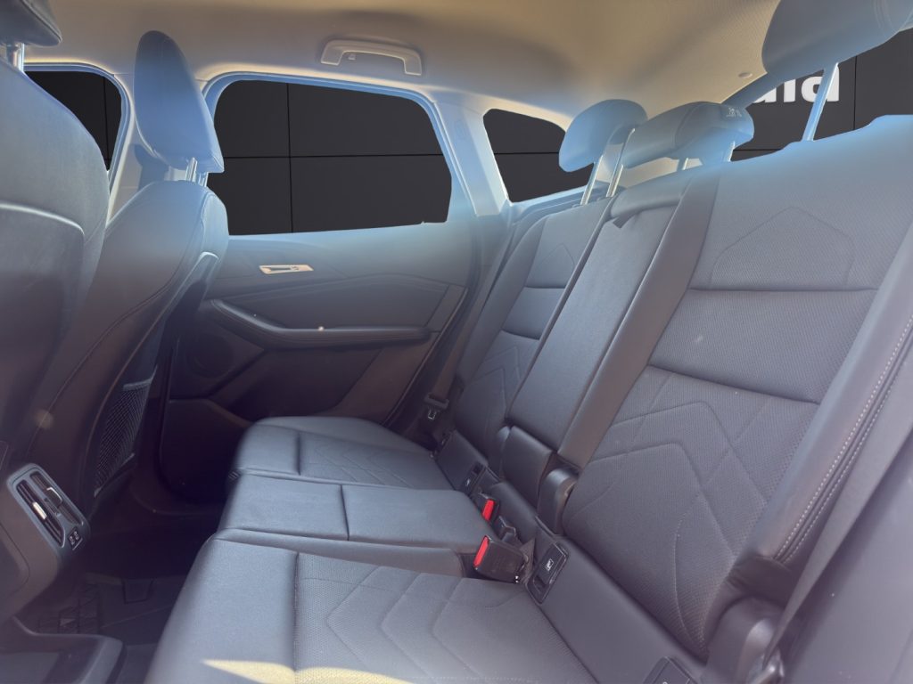 BMW 218 d Active Tourer - 13