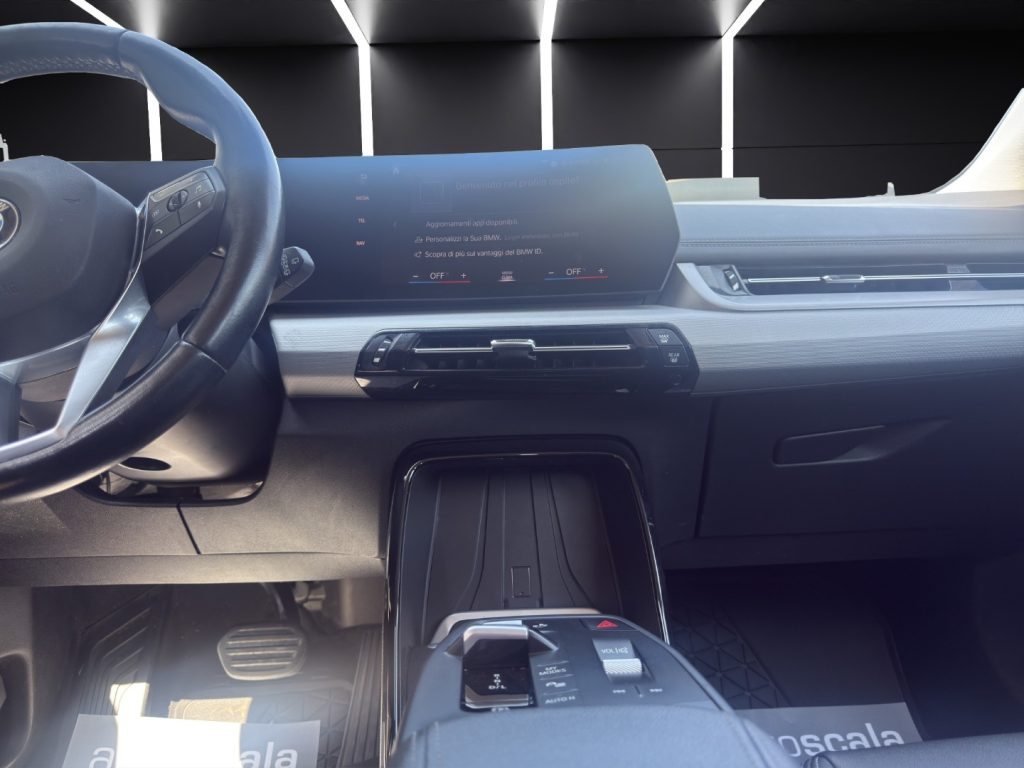 BMW 218 d Active Tourer - 15