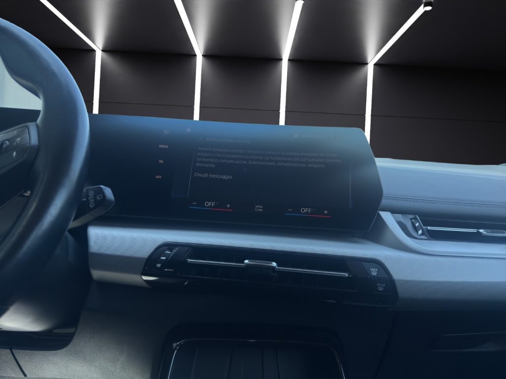 BMW 218 d Active Tourer - 16