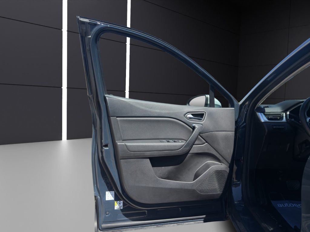 RENAULT Captur Plug-in Hybrid E-Tech 160 CV Intens - 10