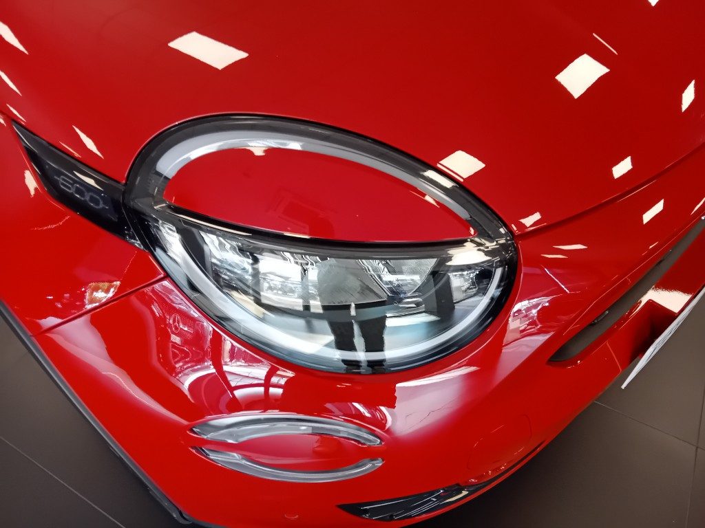 Clicca per ingrandire 600 - Hybrid 100 CV DCT MHEV La Prima
