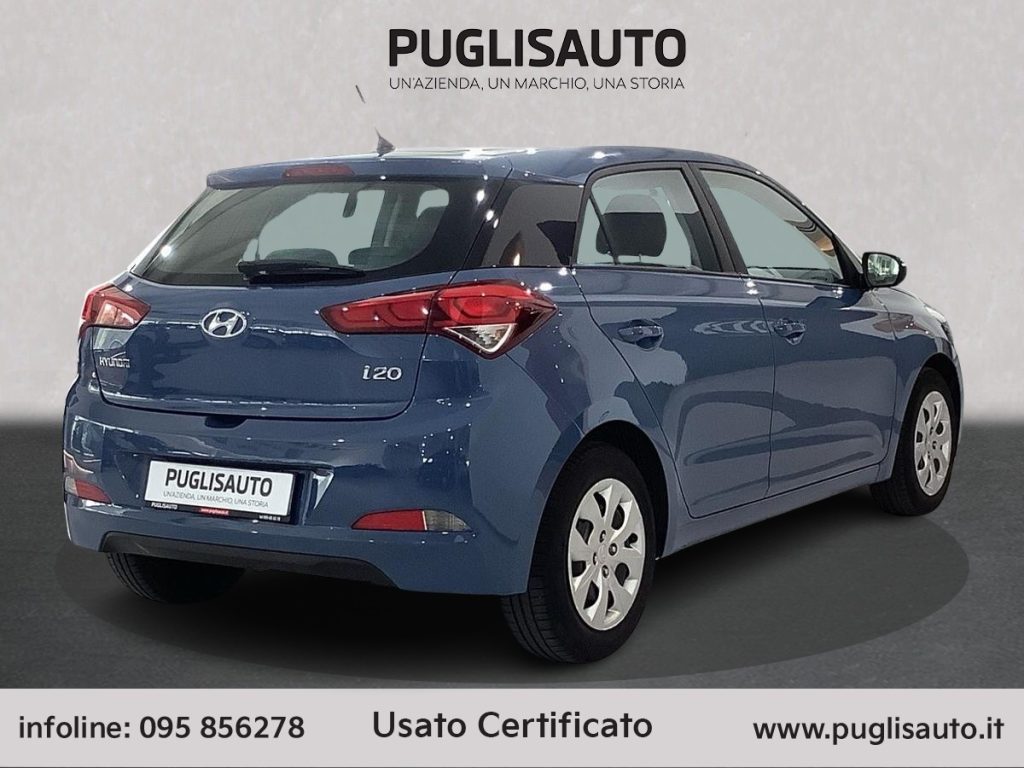 HYUNDAI i20 1.2 84 CV 5 porte Comfort - 4