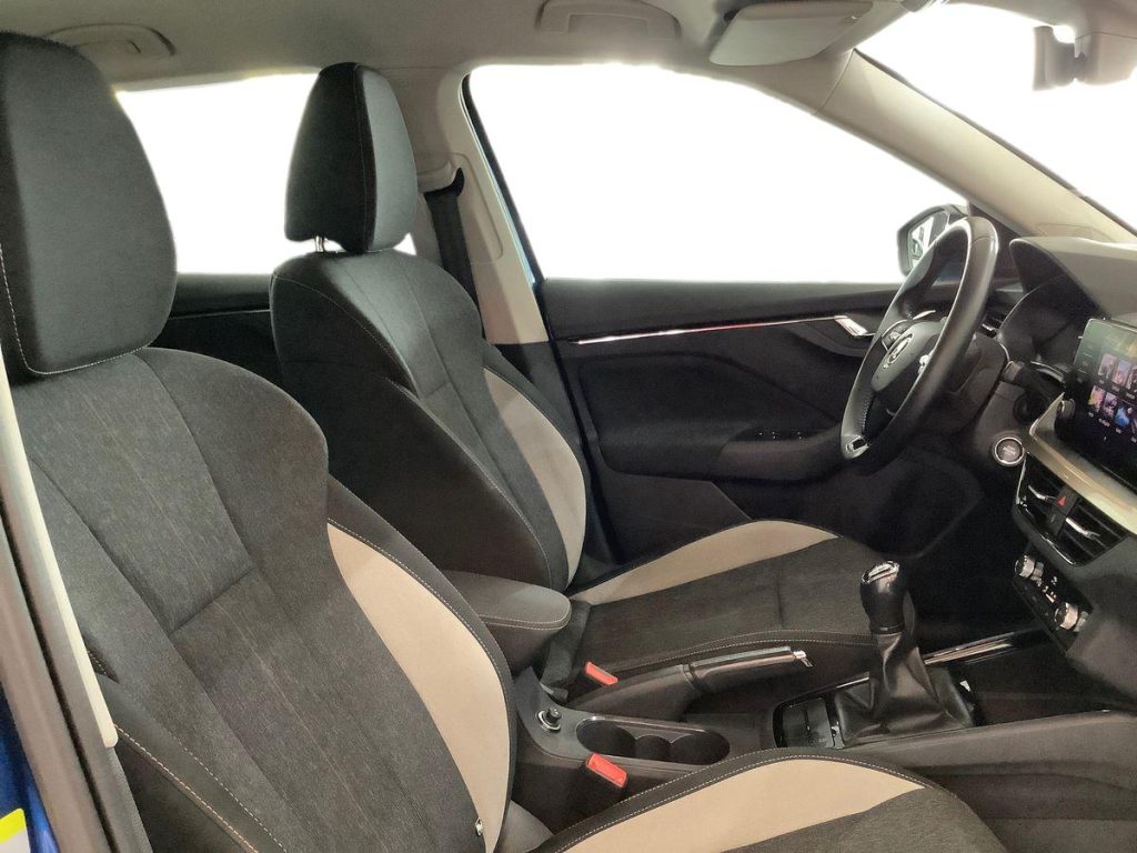 SKODA Kamiq 1.0 TSI 110 CV Black Dots - 10
