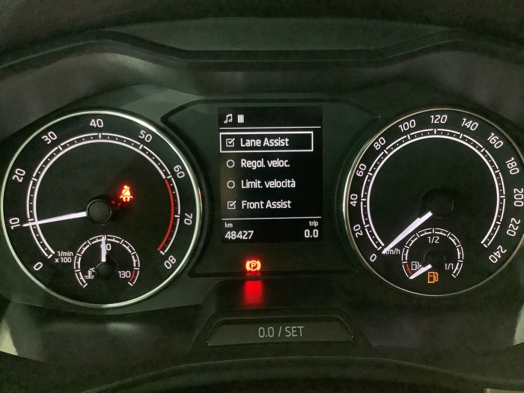 SKODA Kamiq 1.0 TSI 110 CV Black Dots - 15