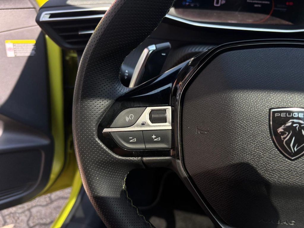 PEUGEOT 208 Hybrid GT *UNICO PROPRIETARIO - 15
