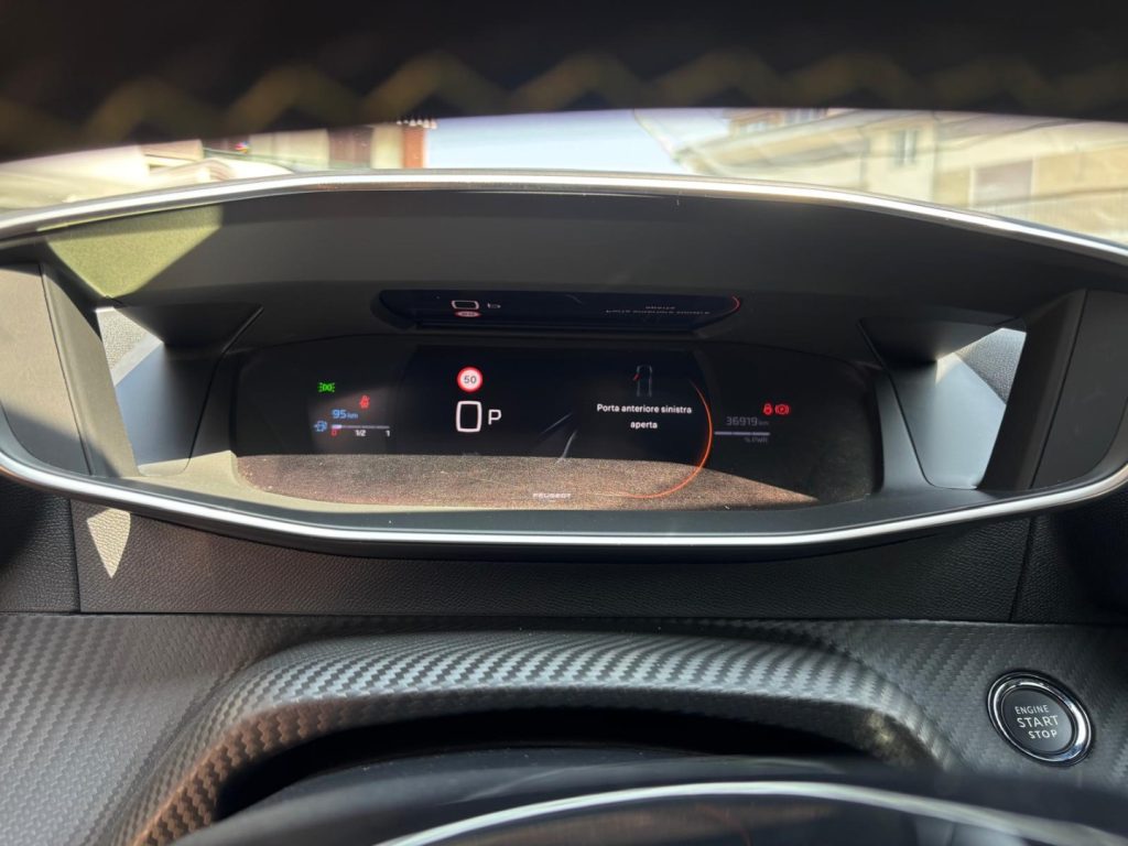 PEUGEOT 208 Hybrid GT *UNICO PROPRIETARIO - 17