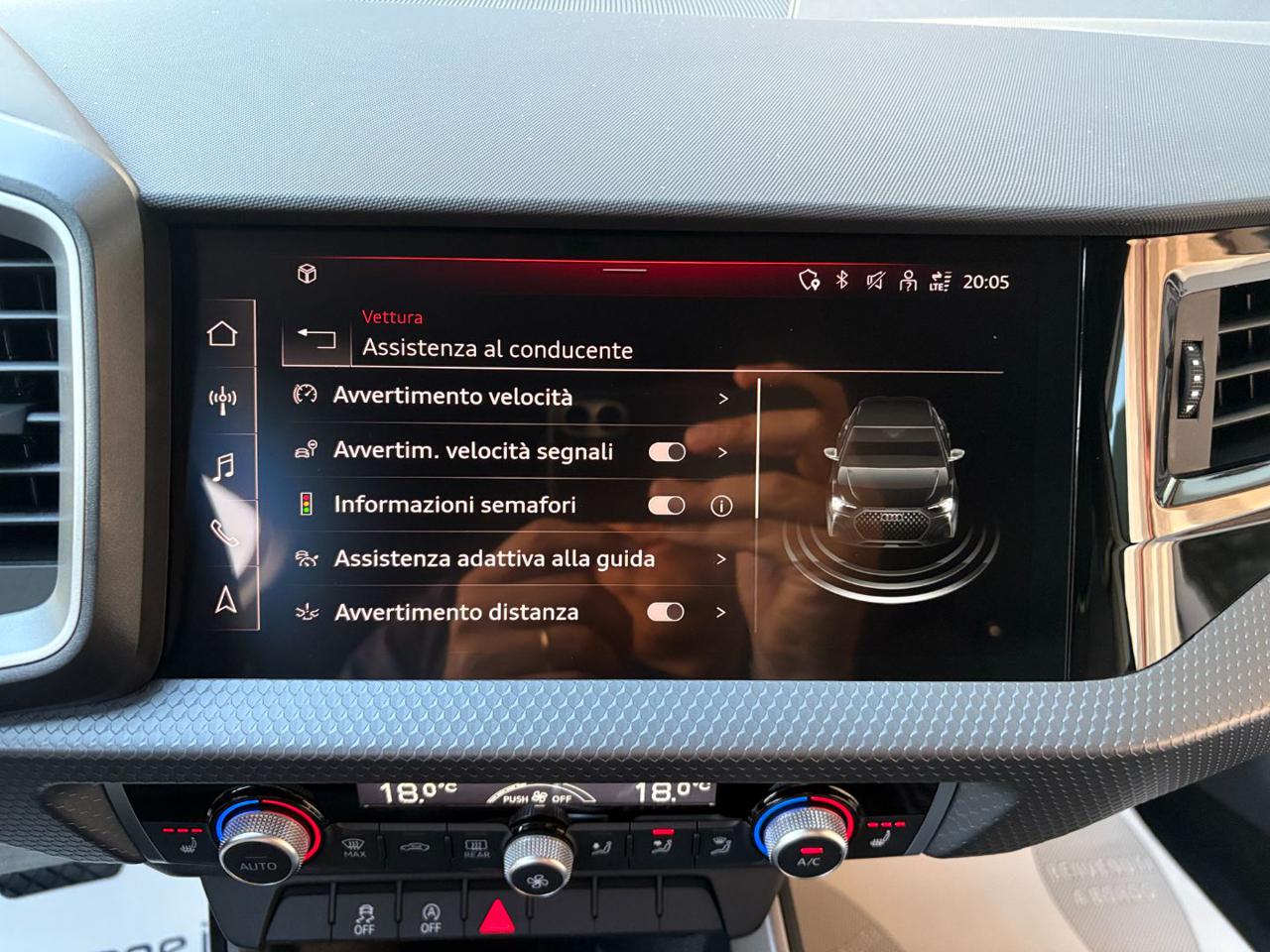 AUDI A1 allstreet 30 TFSI S tronic Business - 28