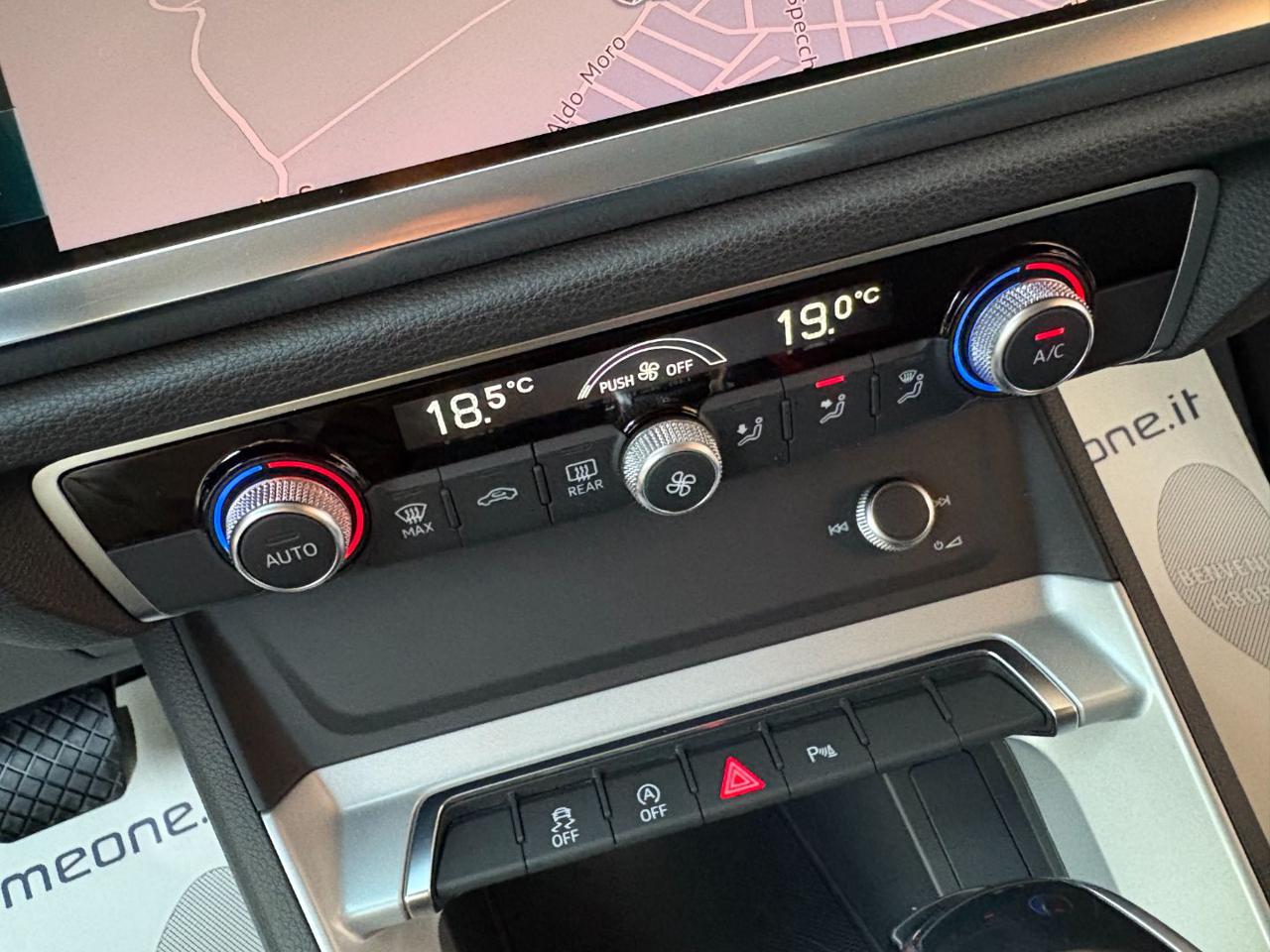 AUDI Q3 35 TDI 150 CV S tronic Business FARI LED - 21