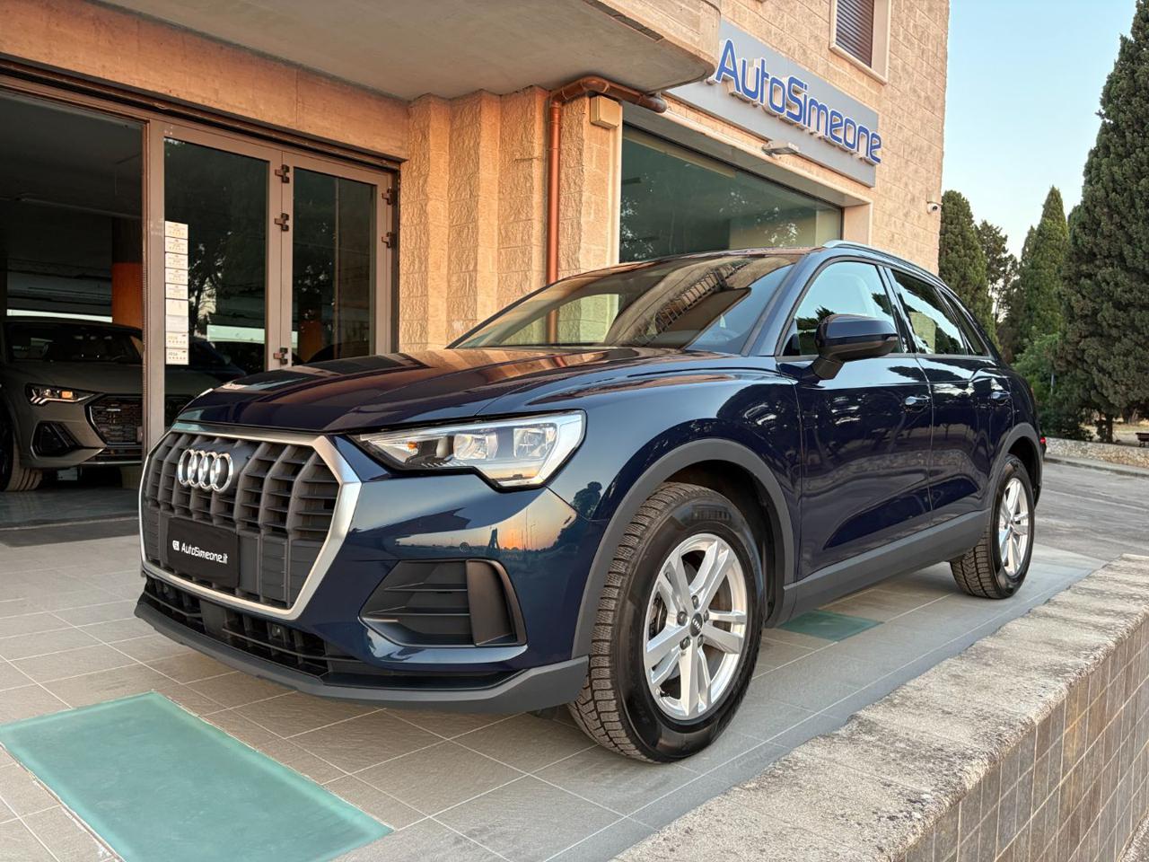 AUDI Q3 35 TDI 150 CV S tronic Business FARI LED - 1