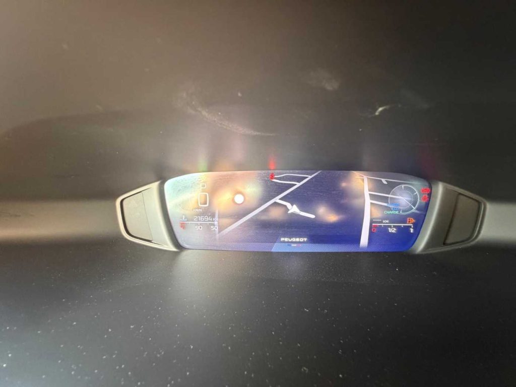 PEUGEOT 308 1.2 hybrid GT 145cv e-dcs 6 - 17