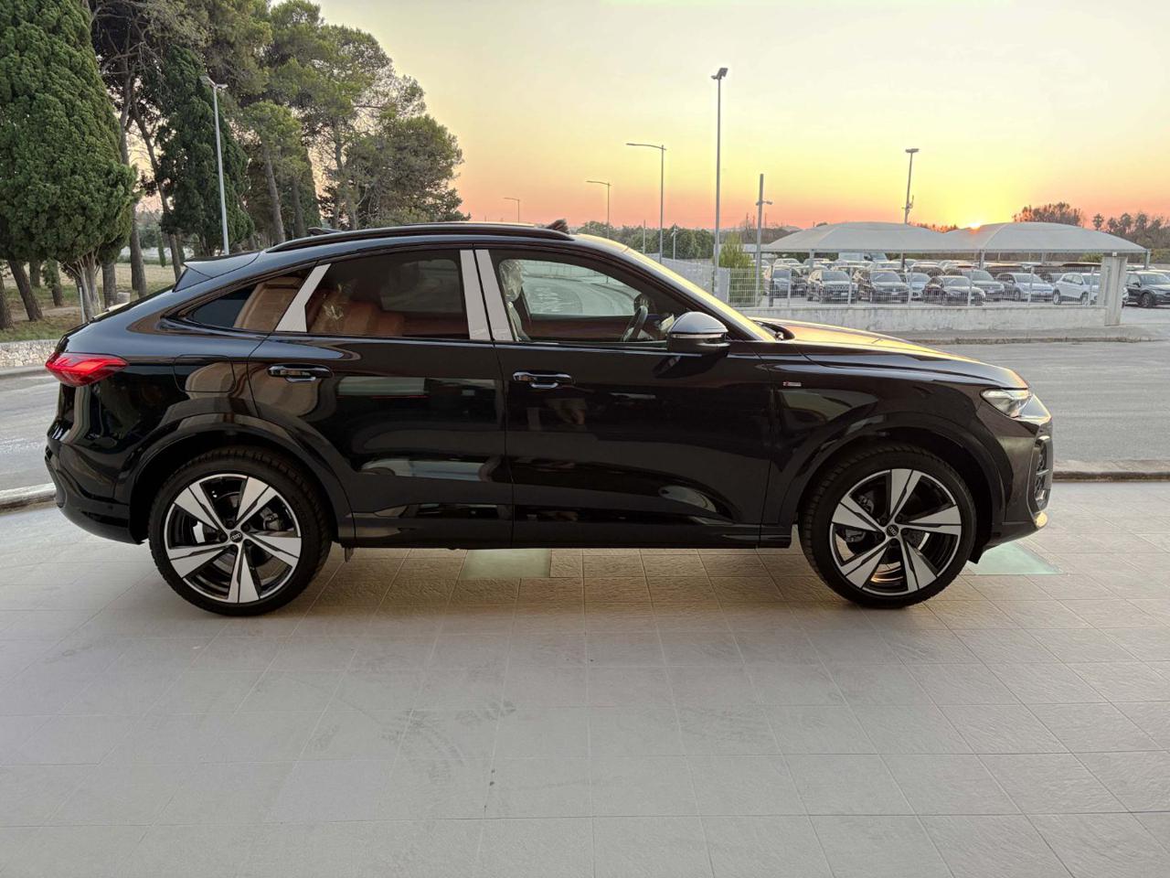 AUDI Q5 SPB SPORTBACK TDI mHEV+ S tronic quattro S line ed - 4