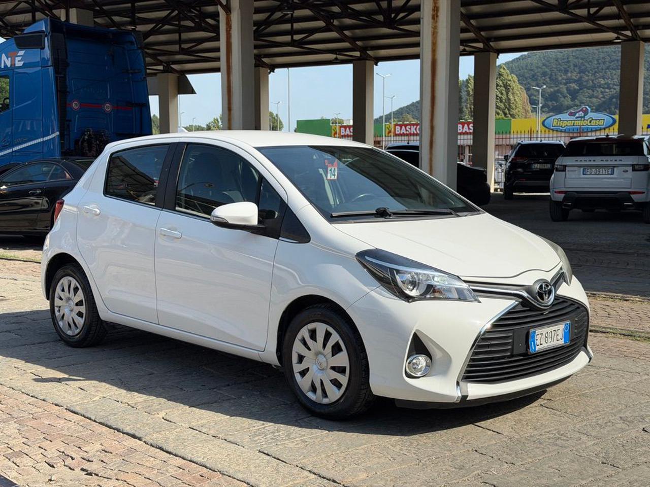 TOYOTA Yaris 1.0 5 porte Active - 2