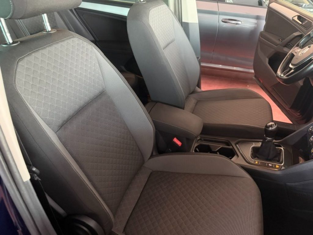 VOLKSWAGEN Tiguan 1.6 TDI SCR Sport R-Line - 27