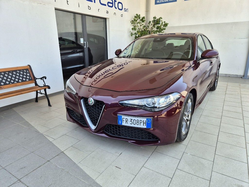 ALFA ROMEO Giulia 2.2 Turbodiesel 150 CV Executive - 2