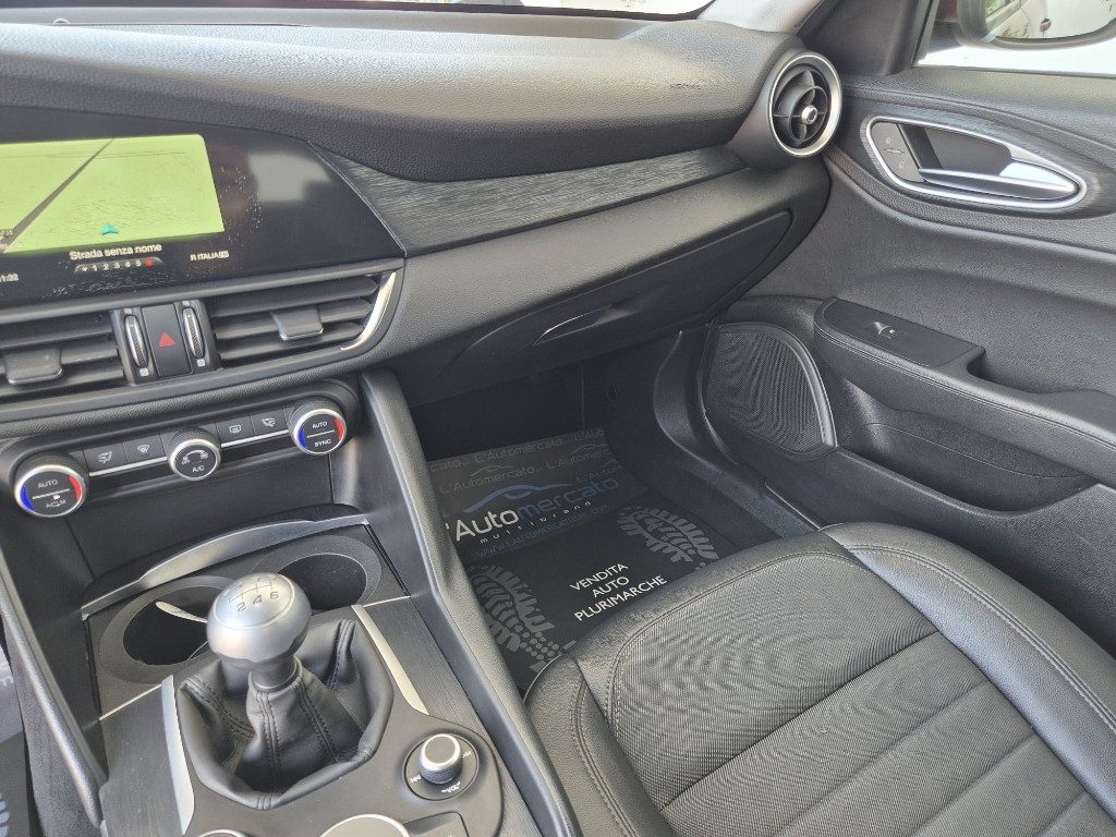 ALFA ROMEO Giulia 2.2 Turbodiesel 150 CV Executive - 13