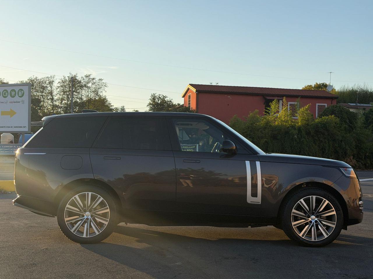 LAND ROVER Range Rover 3.0 I6 PHEV 550 CV Autobiography - 4