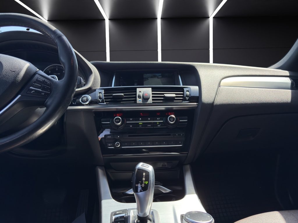 BMW X4 xDrive20d xLine - 15