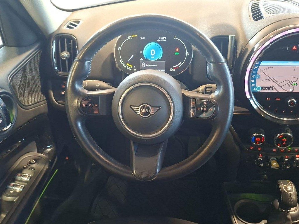 MINI Countryman 1.5 Cooper SE Essential Countryman ALL4 - 13