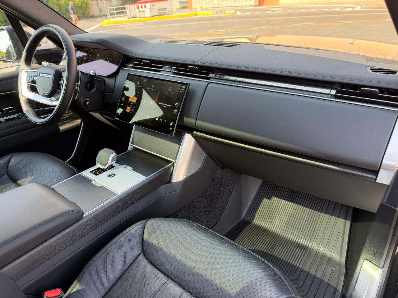 LAND ROVER Range Rover 3.0 I6 PHEV 460 CV HSE - 18