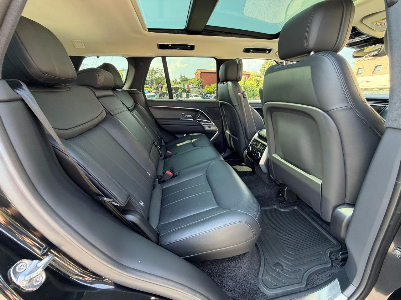 LAND ROVER Range Rover 3.0 I6 PHEV 460 CV HSE - 16