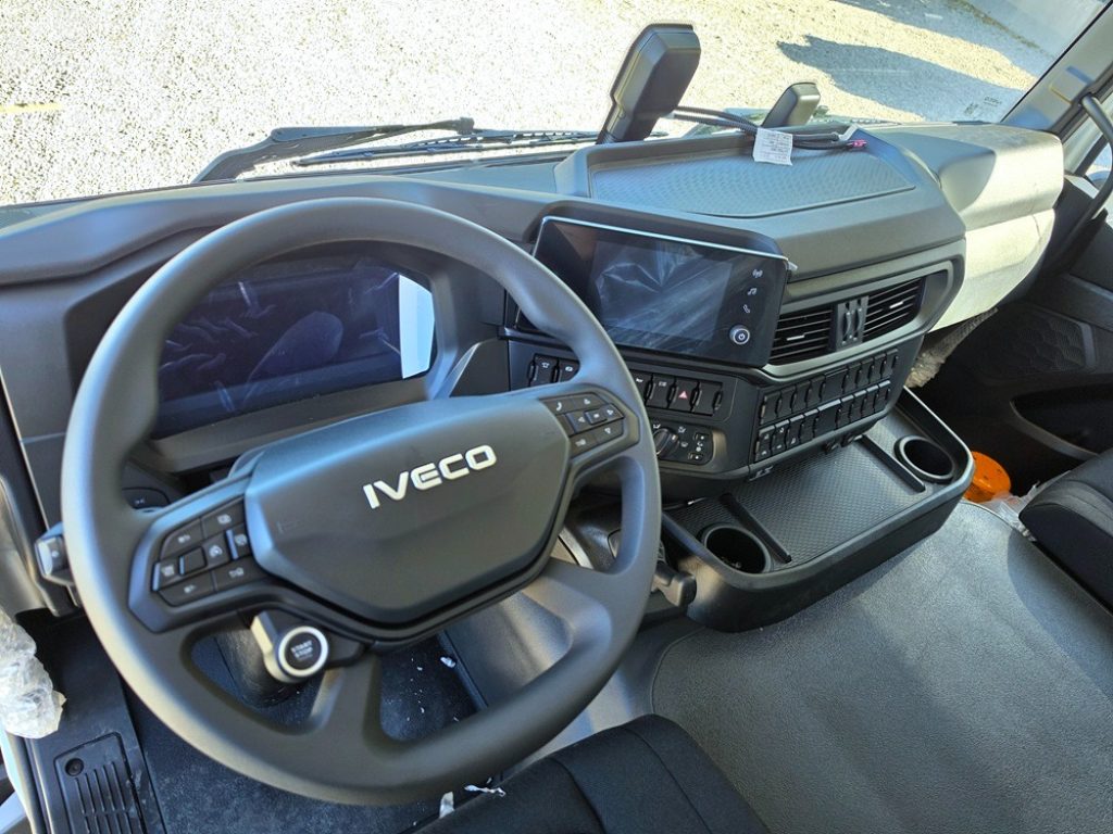 IVECO T-WAY 540 8x4 E6 NUOVO + INTARDER - 8