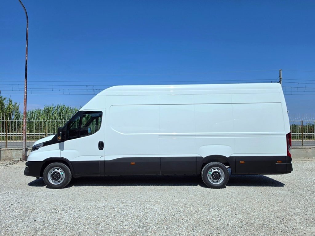 IVECO DAILY  35S16 V E6 FURGONE PASSO LUNGO L4 H3 - 13