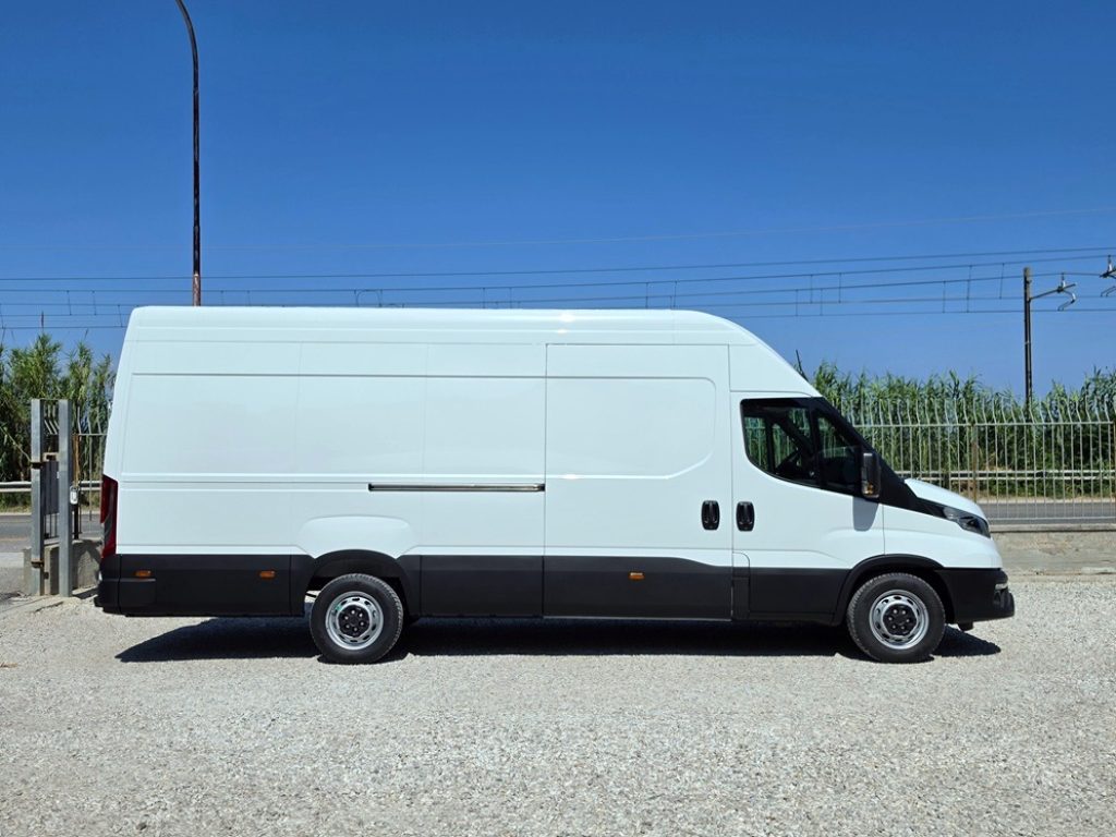IVECO DAILY  35S16 V E6 FURGONE PASSO LUNGO L4 H3 - 4