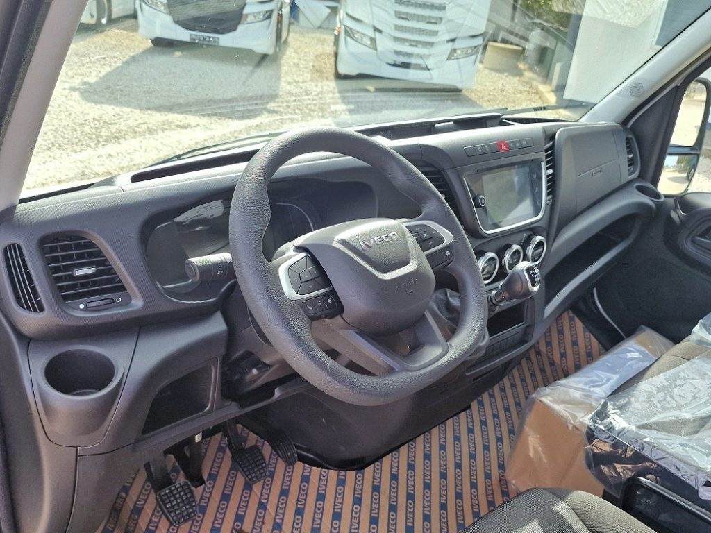 IVECO DAILY  35C18 NUOVO MOTORE 3.0 A TELAIO - 8