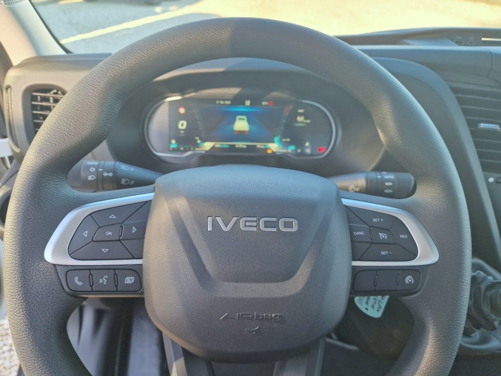 IVECO DAILY  35C18 E6 NUOVO GRU 12m + CASSONE - 10
