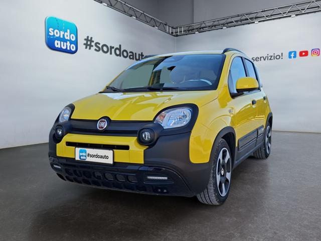 FIAT Panda Cross Giallo pastello