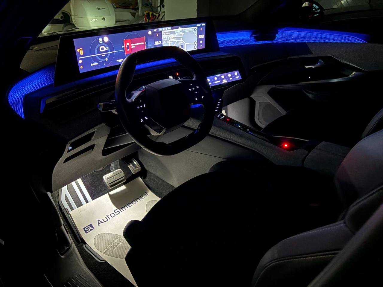 PEUGEOT 3008 Hybrid 136 e-DCS6 GT - 15