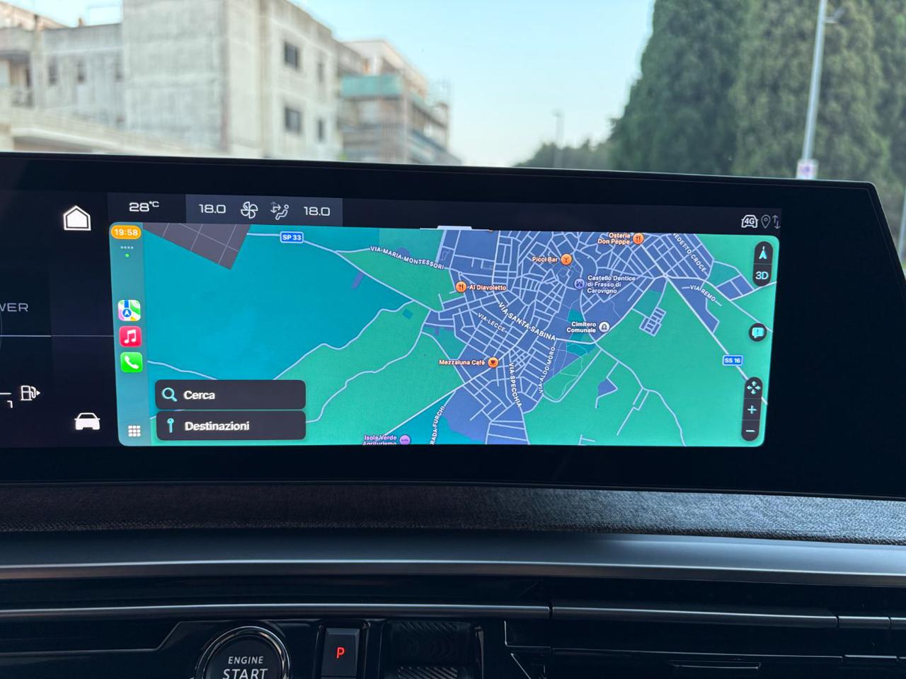 PEUGEOT 3008 Hybrid 136 e-DCS6 GT - 33