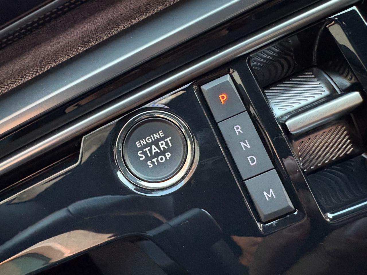 PEUGEOT 3008 Hybrid 136 e-DCS6 GT - 30