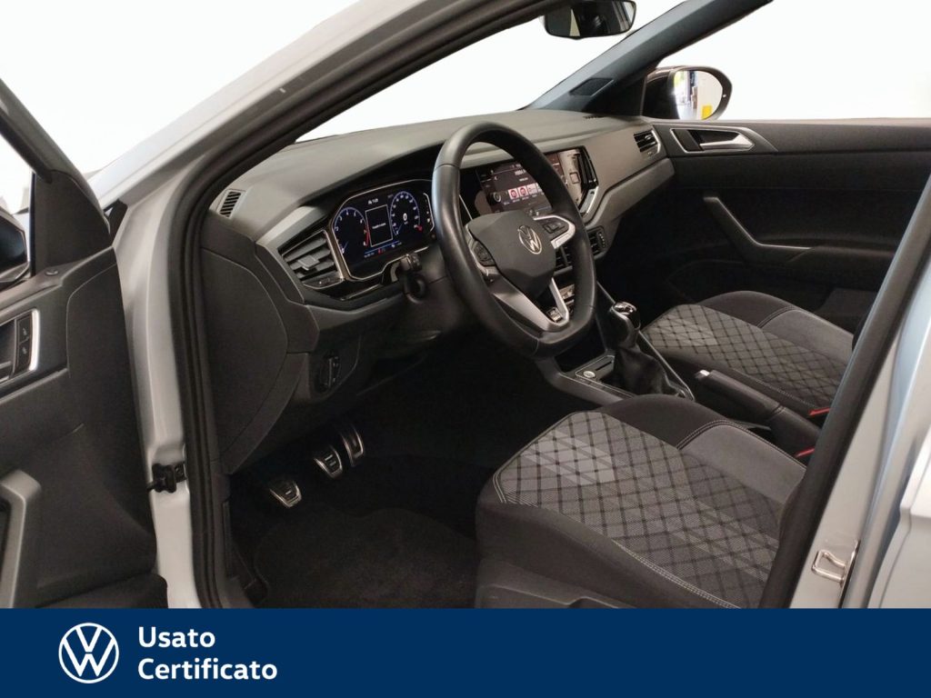 VOLKSWAGEN Taigo 1.0 tsi r-line 110cv - 6