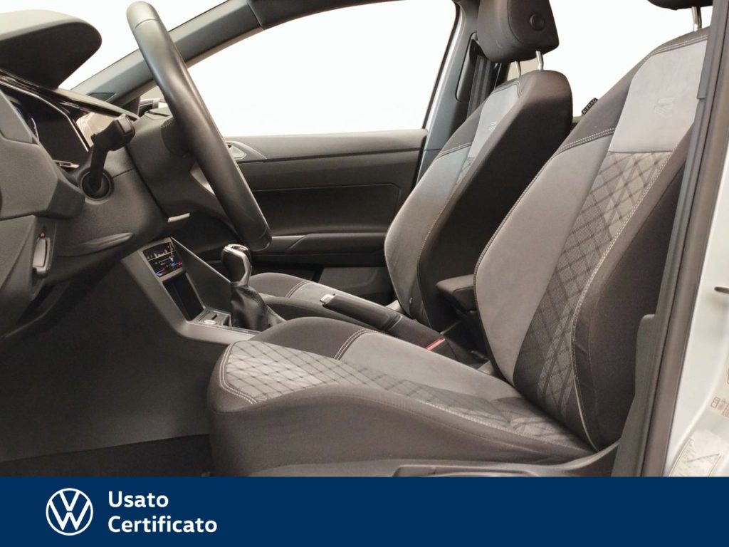 VOLKSWAGEN Taigo 1.0 tsi r-line 110cv - 18