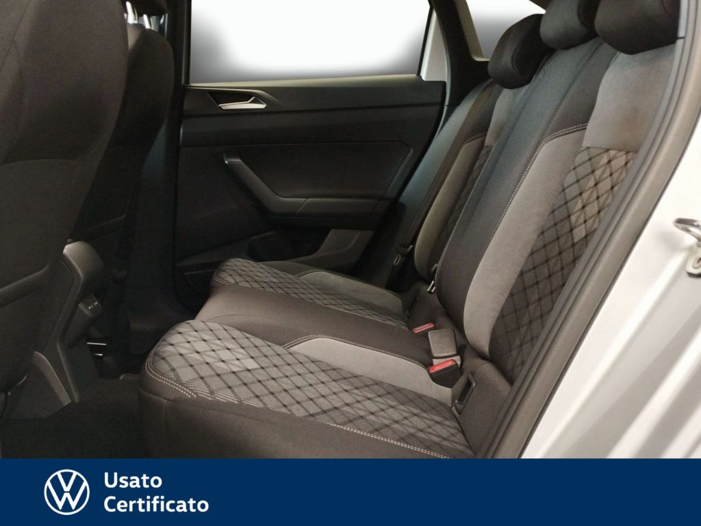 VOLKSWAGEN Taigo 1.0 tsi r-line 110cv - 19