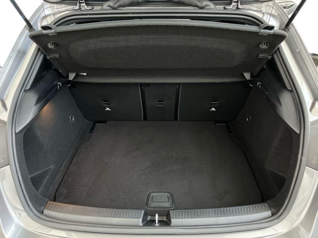 MERCEDES-BENZ A 180 d Automatic AMG Line Advanced Plus - 13