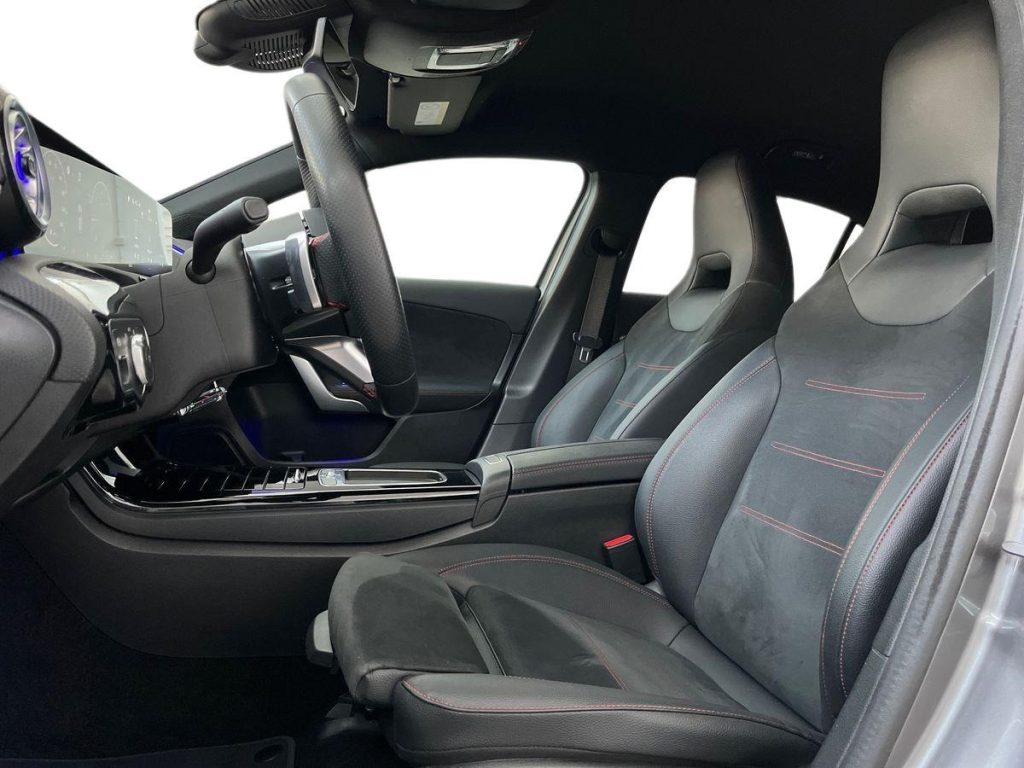 MERCEDES-BENZ A 180 d Automatic AMG Line Advanced Plus - 10