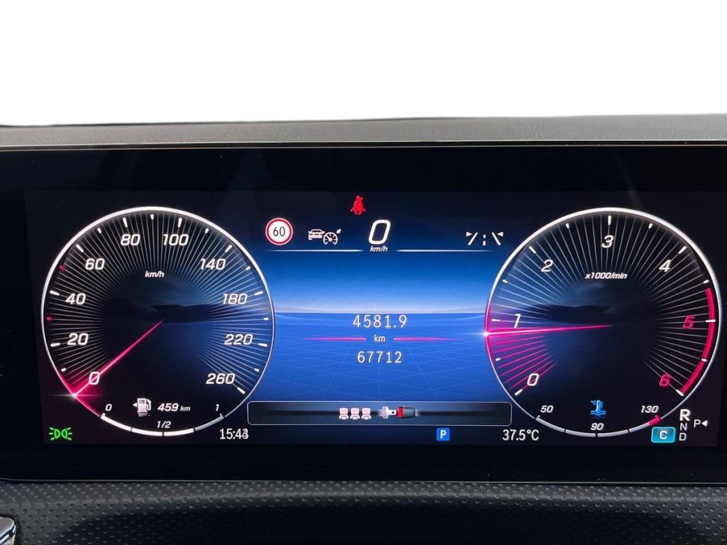 MERCEDES-BENZ A 180 d Automatic AMG Line Advanced Plus - 8
