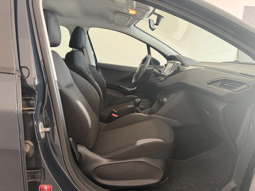 PEUGEOT 208 1° serie PureTech 68 5 porte Access - 18